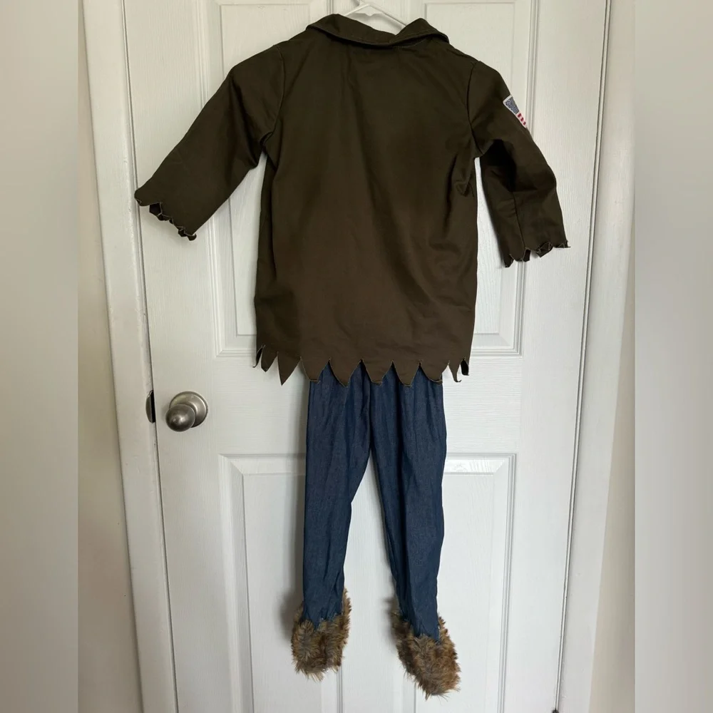 Pottery Barn Kids Werewolf Halloween costume - size 5/6 - Picture 2 of 7